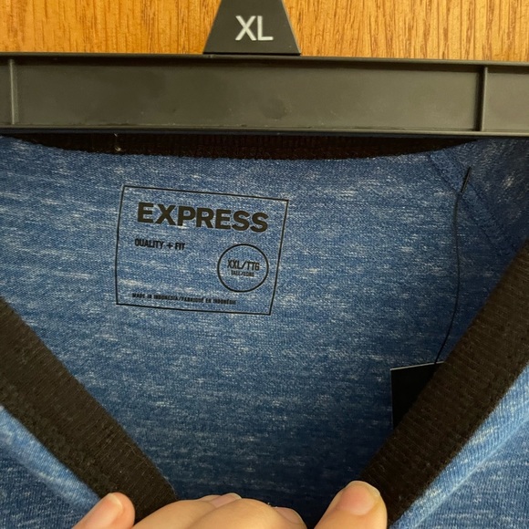 🎉🎉HP🎉🎉 Men's Blue Express Long Sleeve Tee - Picture 4 of 5